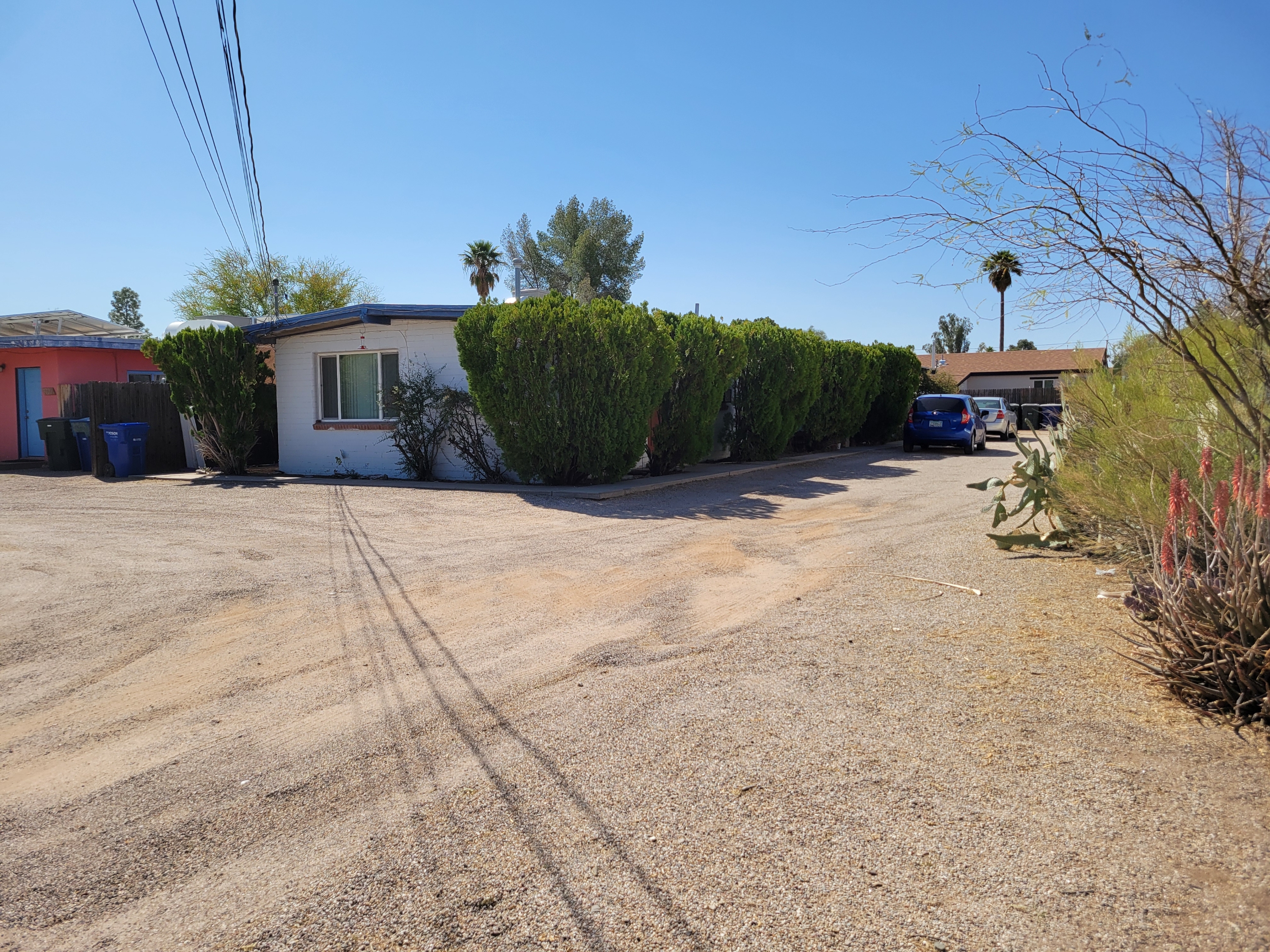 3414 East Lee Street