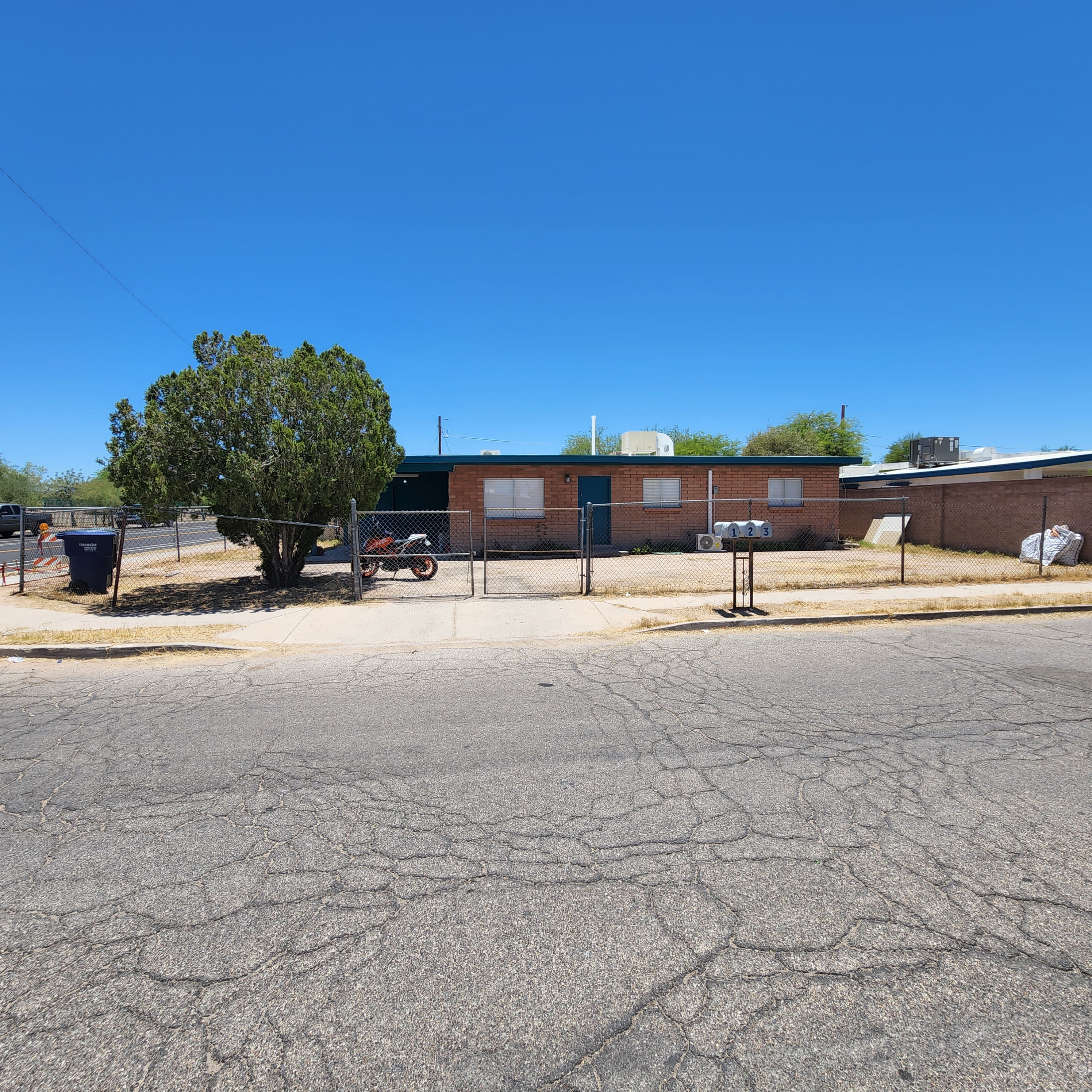 Property thumbnail image